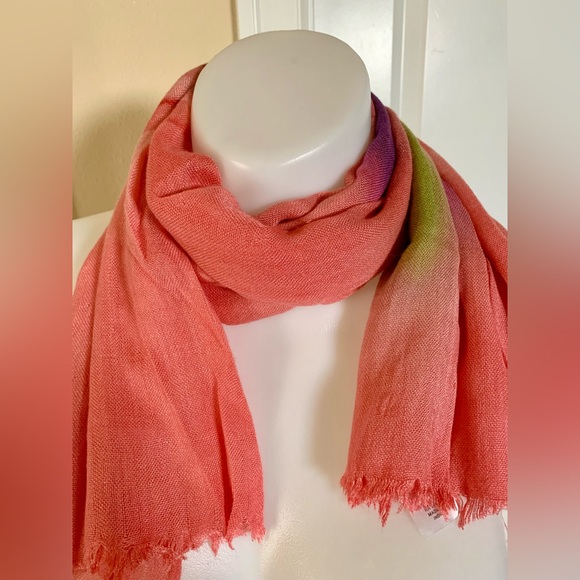 Beautiful & Unique Scarf. Can be worn in so many ways. Spring & Summer Colors. - Picture 4 of 7